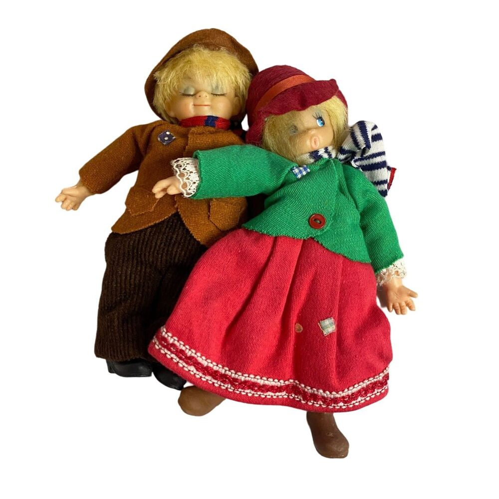 7997 Vintage Pair of Boy and Girl Cloth Dolls 7.5 inch tall